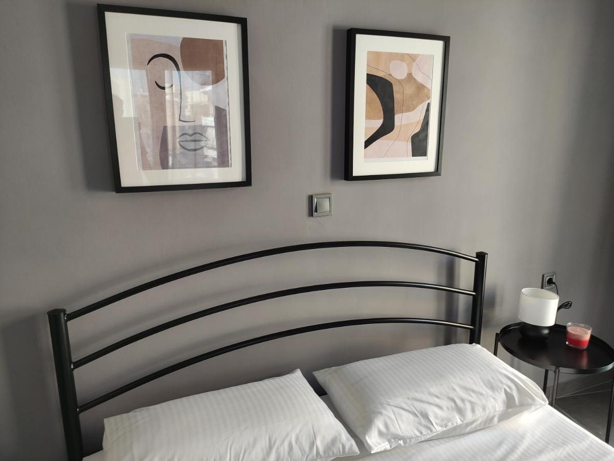 Karavela Street Apartment Preveza Bagian luar foto