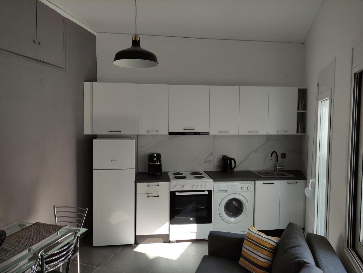 Karavela Street Apartment Preveza Bagian luar foto