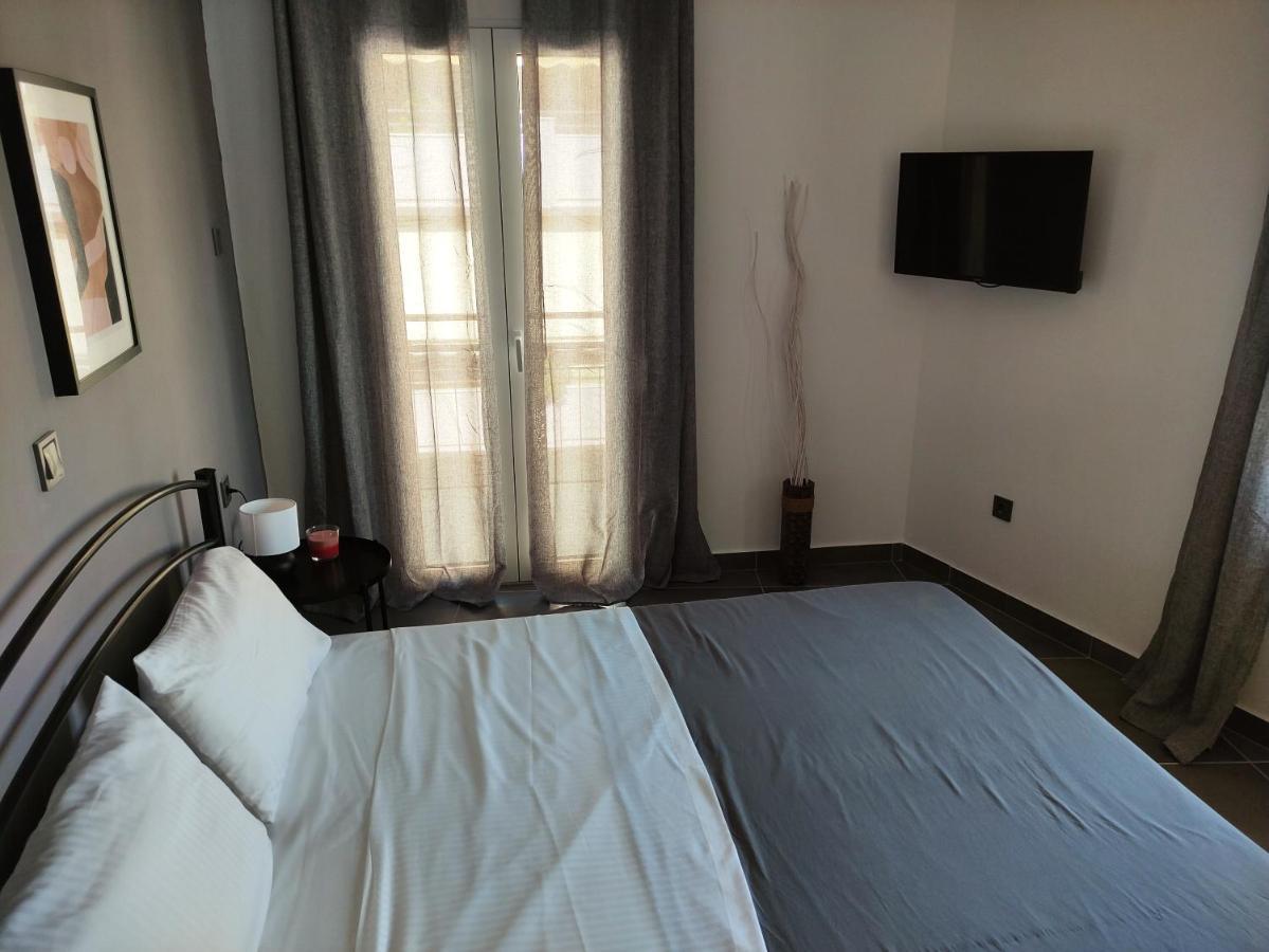 Karavela Street Apartment Preveza Bagian luar foto
