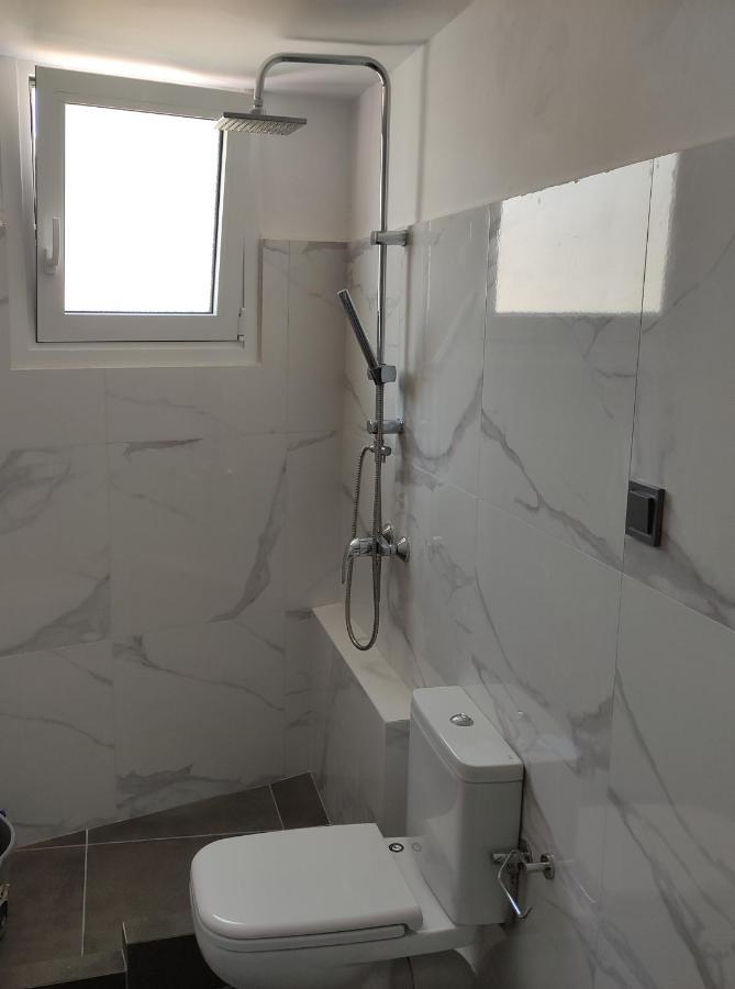Karavela Street Apartment Preveza Bagian luar foto