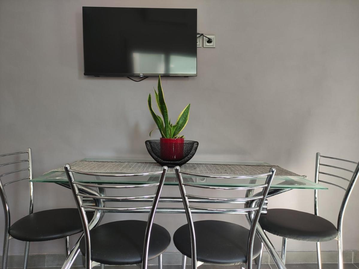 Karavela Street Apartment Preveza Bagian luar foto